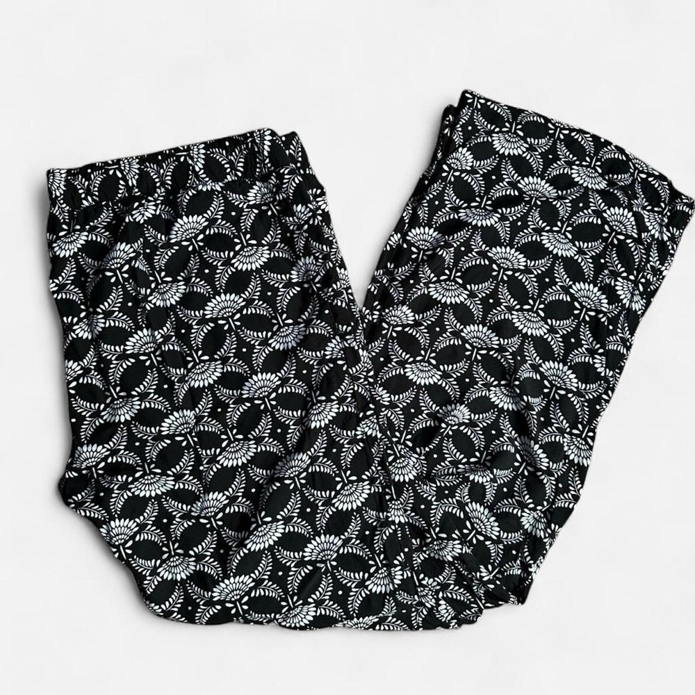 Wide-Leg Geometric Maternity Pants